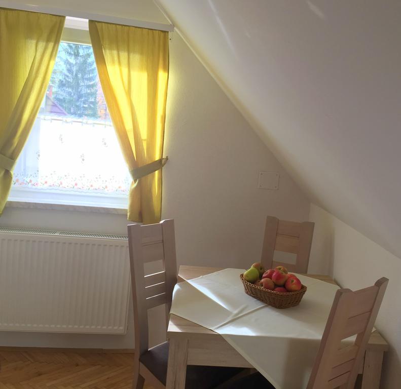 Apartmaji In Sobe Tina كْرانْيِسكا غورا المظهر الخارجي الصورة