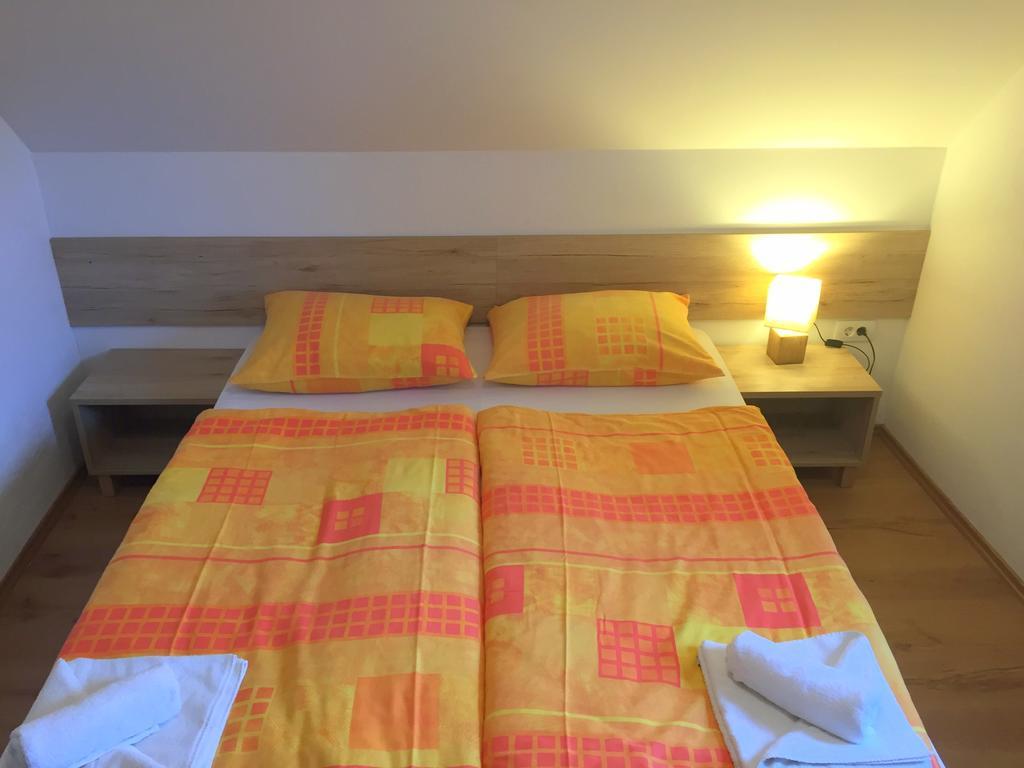 Apartmaji In Sobe Tina كْرانْيِسكا غورا المظهر الخارجي الصورة
