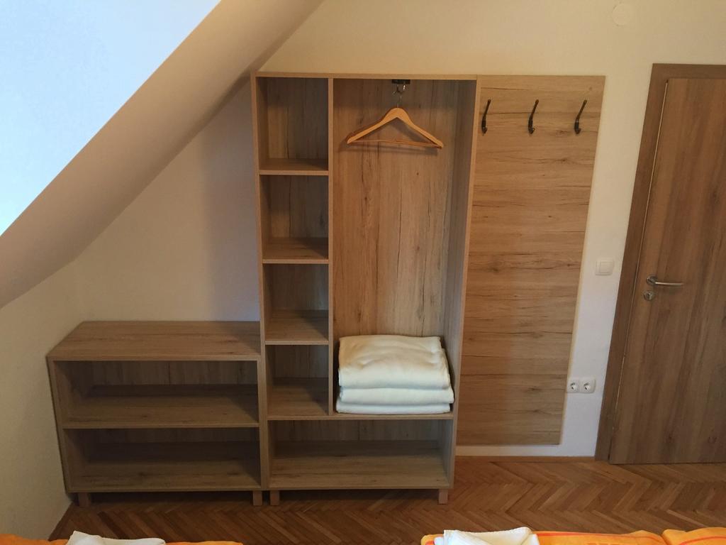 Apartmaji In Sobe Tina كْرانْيِسكا غورا المظهر الخارجي الصورة