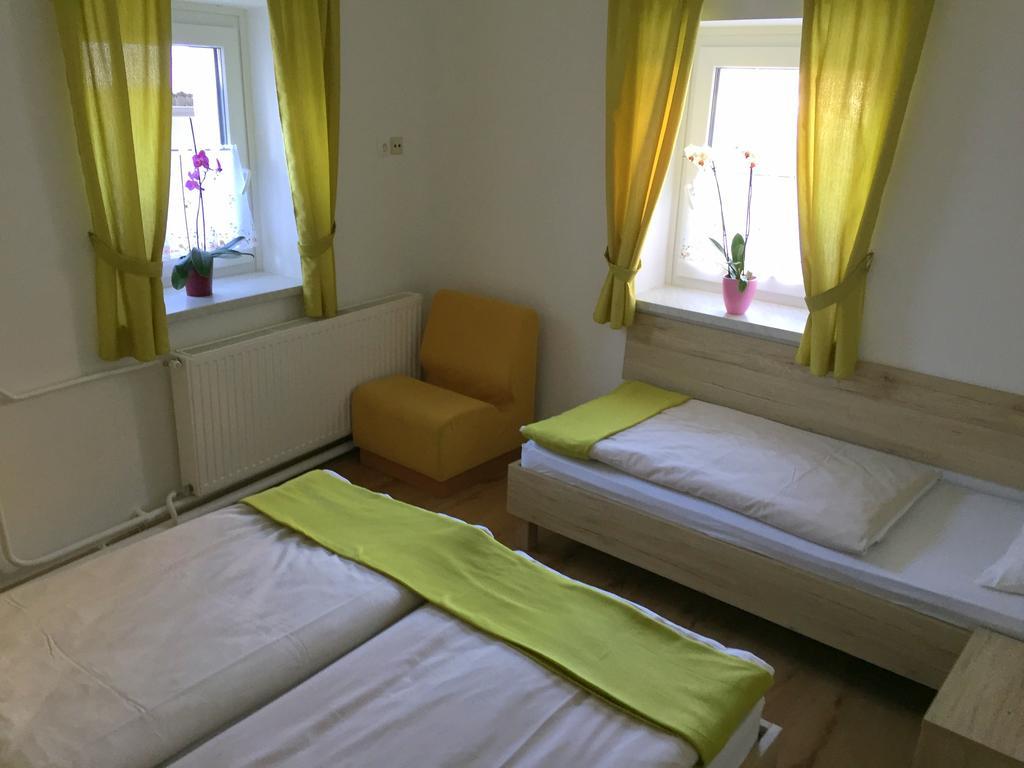 Apartmaji In Sobe Tina كْرانْيِسكا غورا المظهر الخارجي الصورة