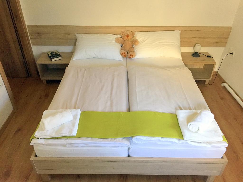 Apartmaji In Sobe Tina كْرانْيِسكا غورا المظهر الخارجي الصورة